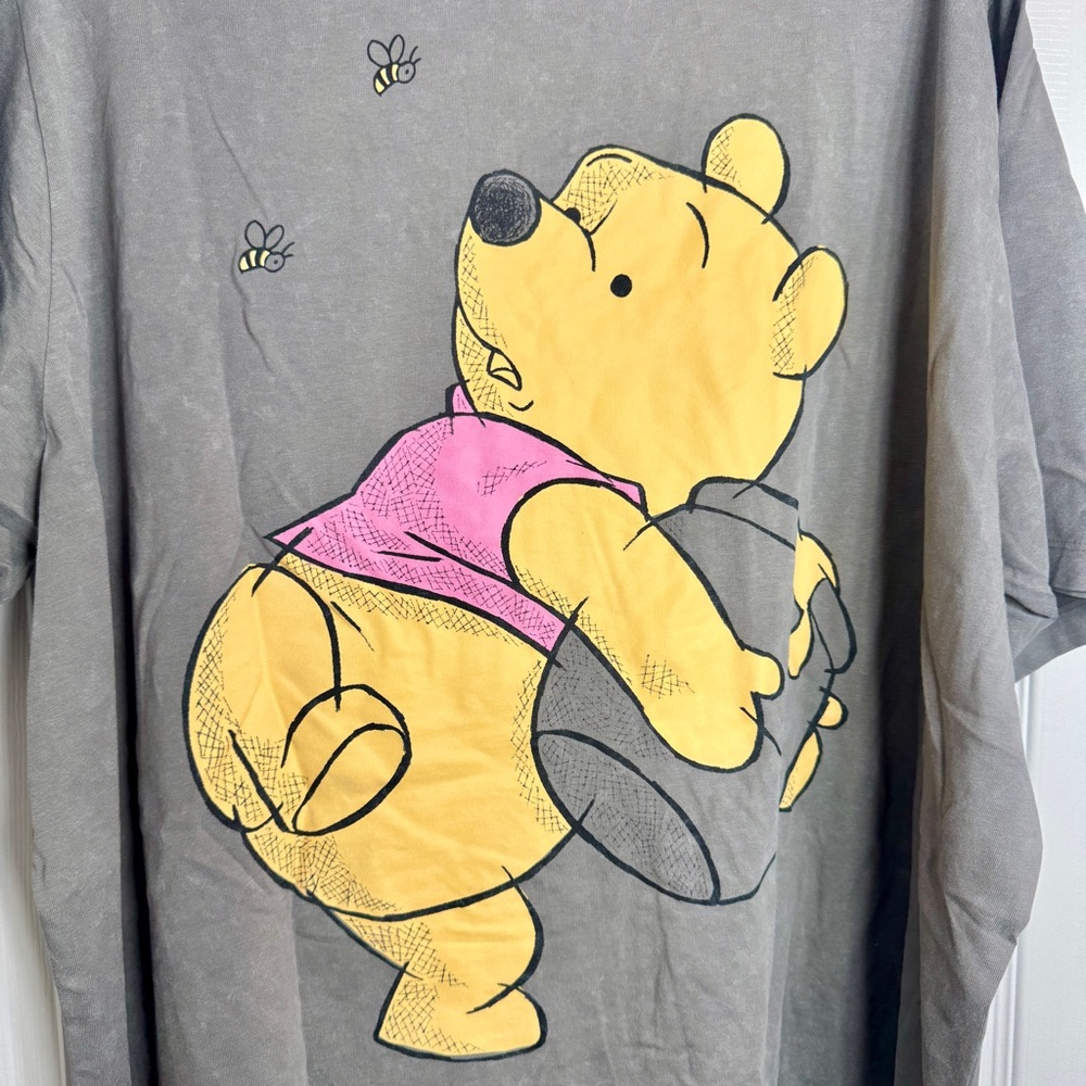 NWT. Primark Disney gray Winnie the Pooh t-shirt 2X - Picture 12 of 15